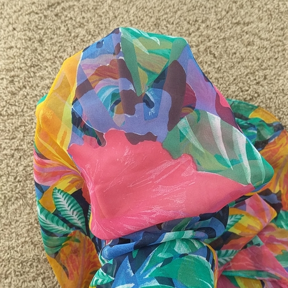 Tropical sarong with matching belt - Picture 7 of 7